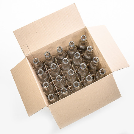 20 bottles of "Guala" 0.5 l without caps in a box в Владивостоке